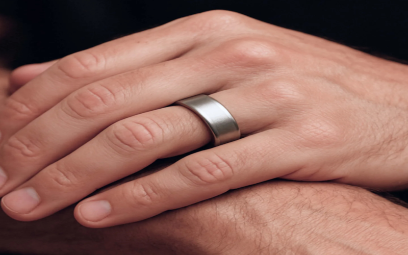 خاتم Pin Pulse الذكي: هل ينجح فعلياً في قياس ضغط وسكر الدم؟